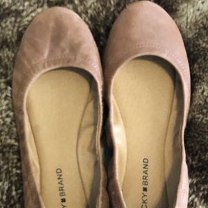 Lucky brand shoes